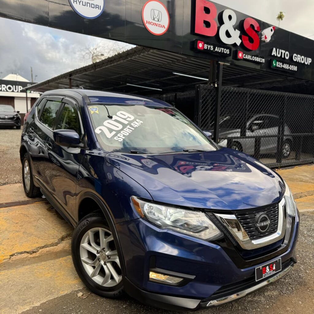 Nissan Rogue Sport S 2019