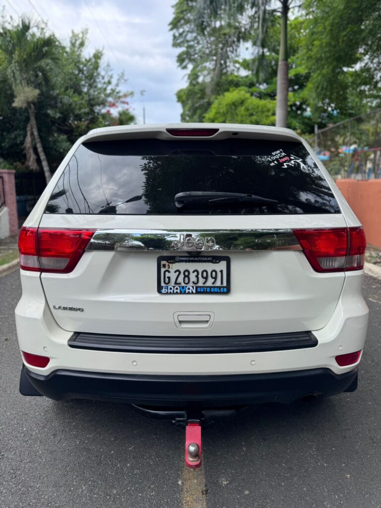 Jeep Grand Cherokee Laredo 2012