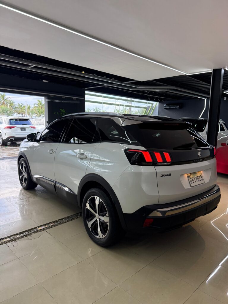 Peugeot 3008 Active 2021