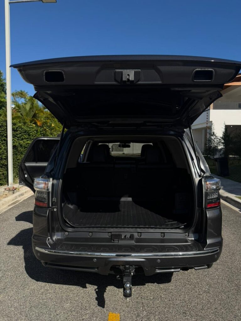 Toyota 4Runner Limited 2014