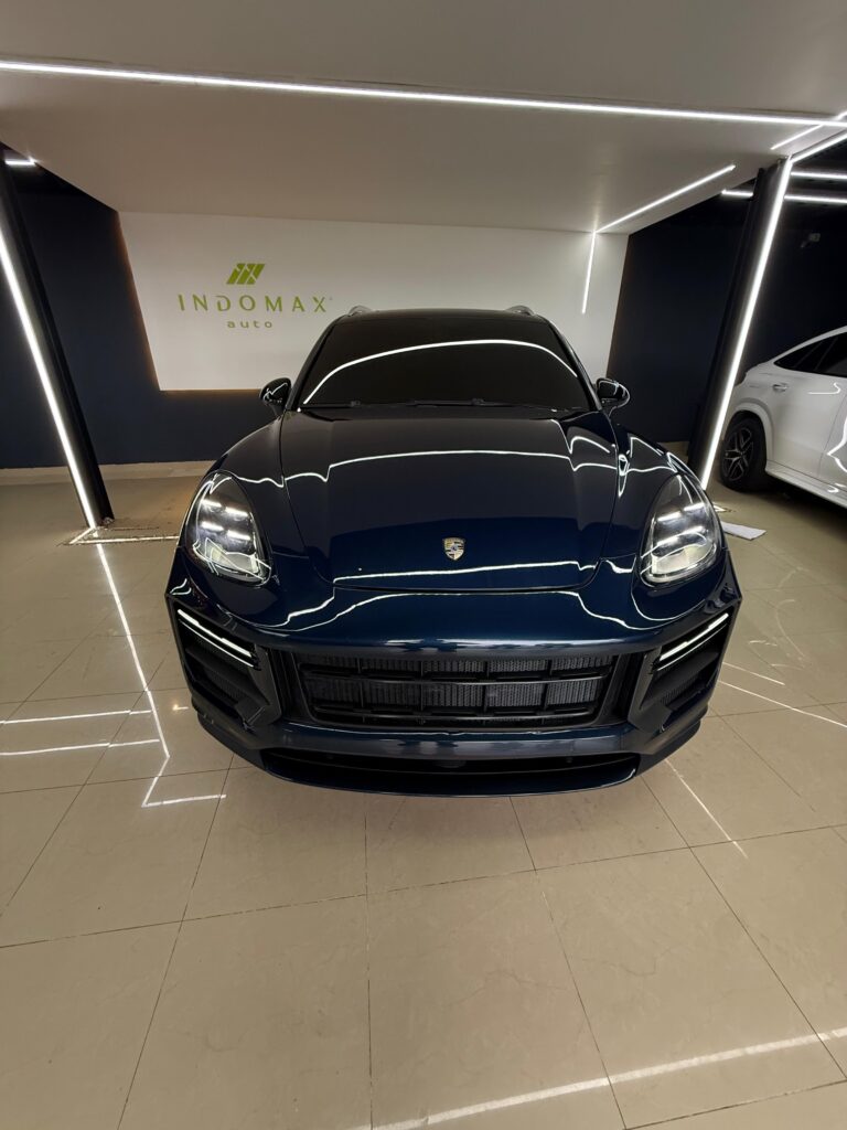 Porsche Cayenne GTS 2014