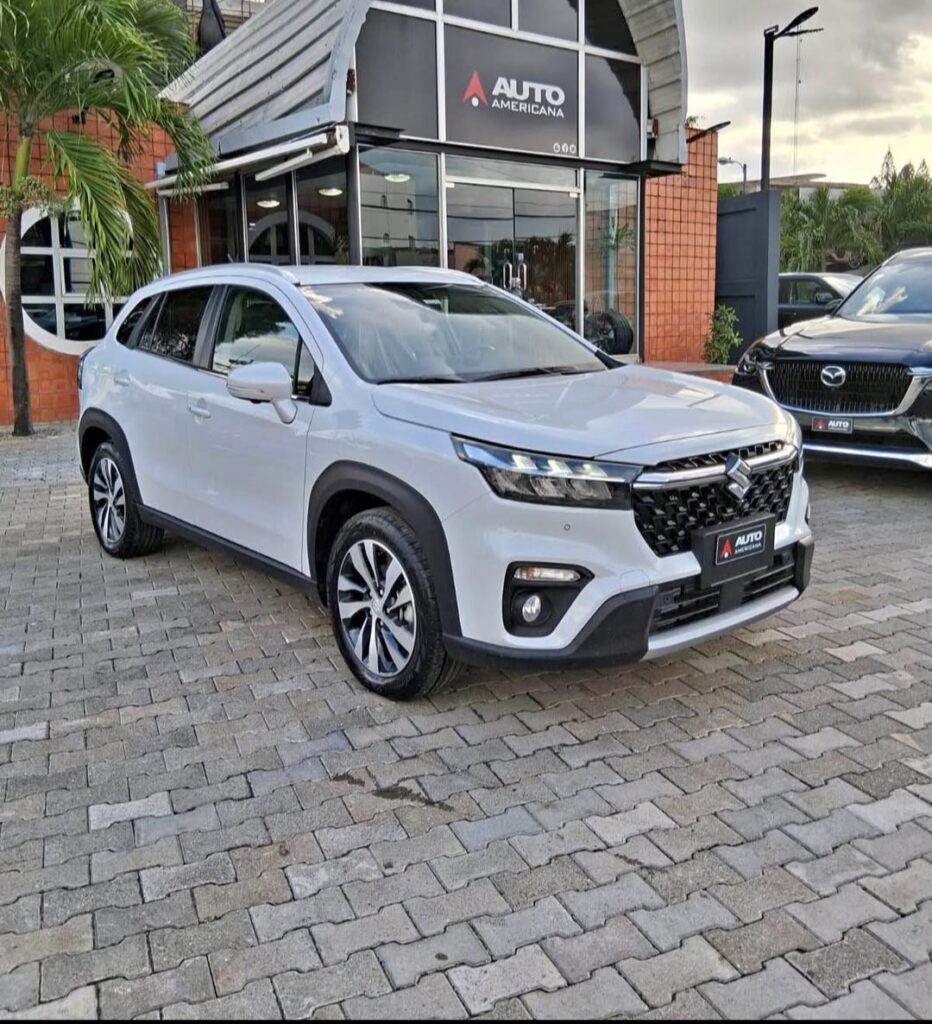 Suzuki S-Cross 2024