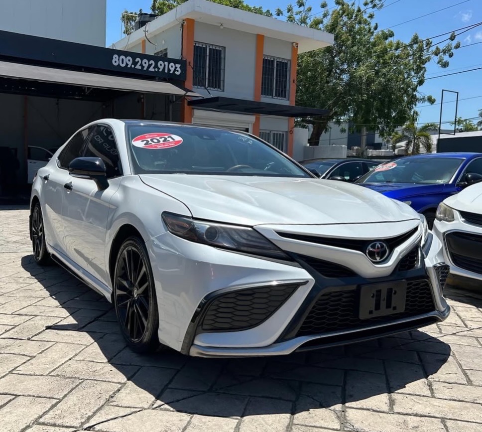 Toyota Camry XSE 2021