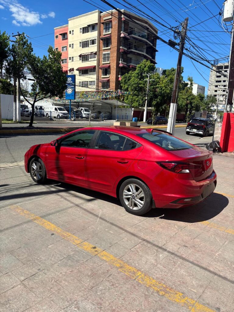 Hyundai Elantra 2020