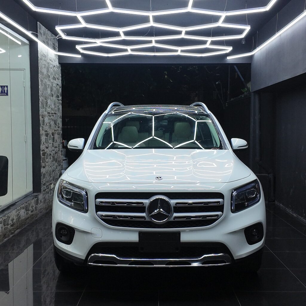 Mercedes-Benz GLB 200 2020