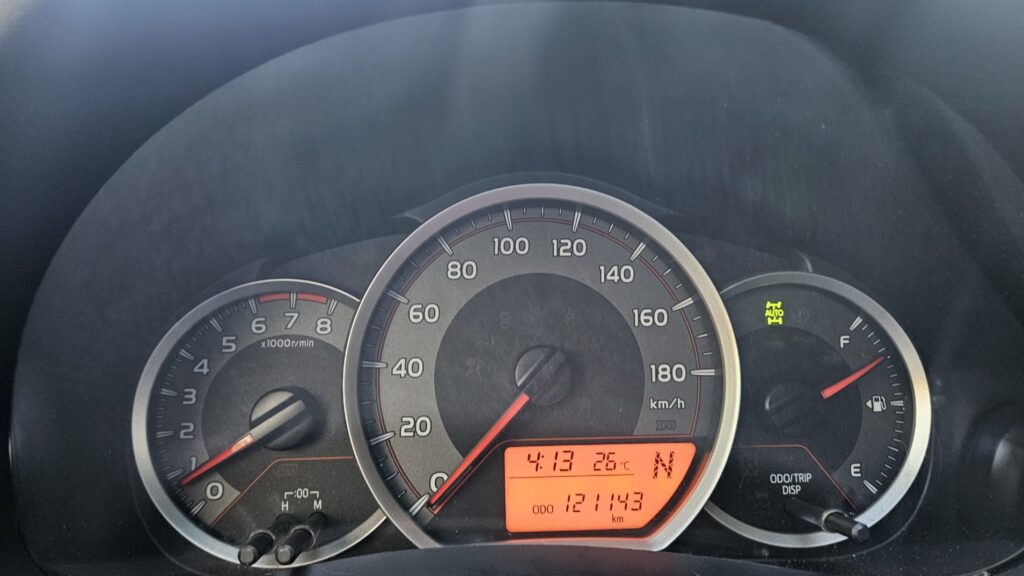 Toyota Vitz 2015