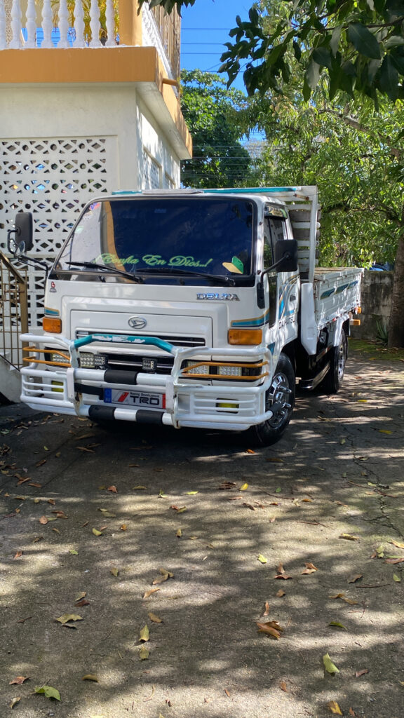 Daihatsu Delta 2006