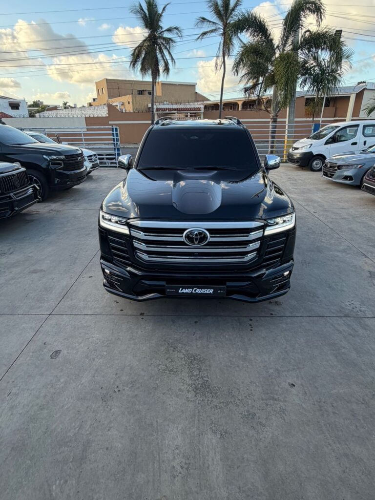 Toyota Land Cruiser VX-R Plus 2026