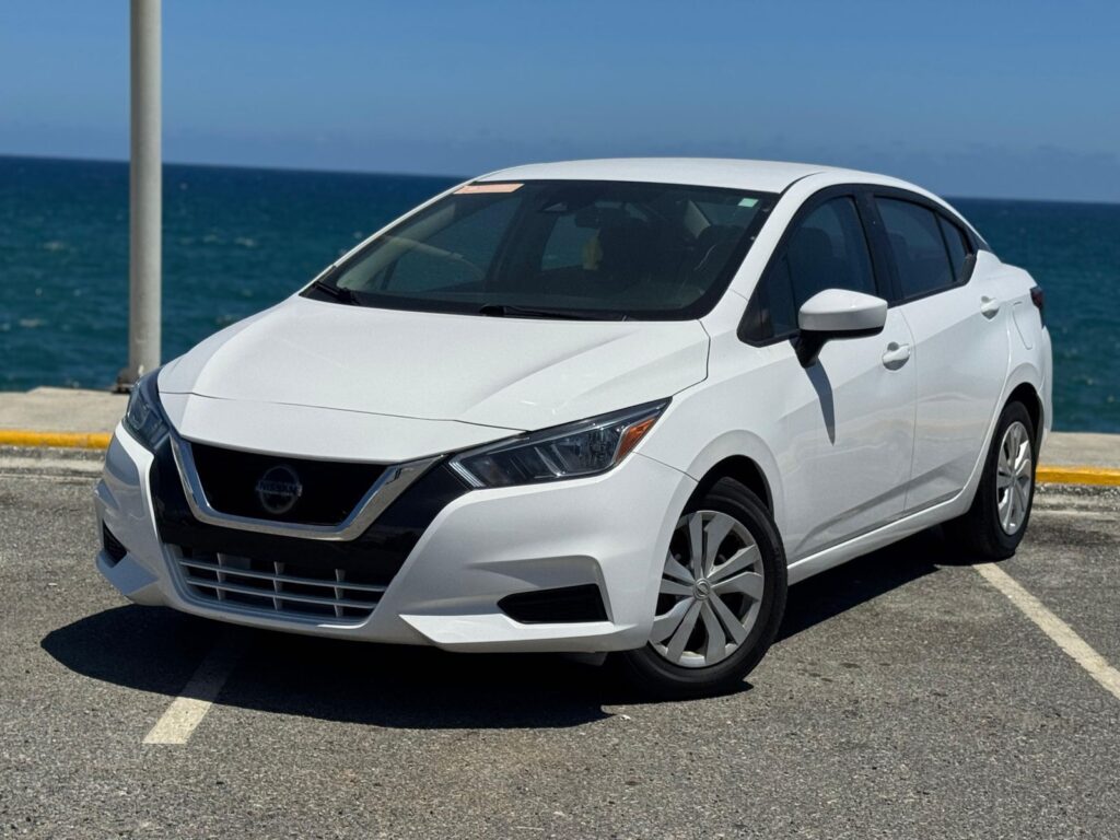 Nissan Versa S Plus 2021