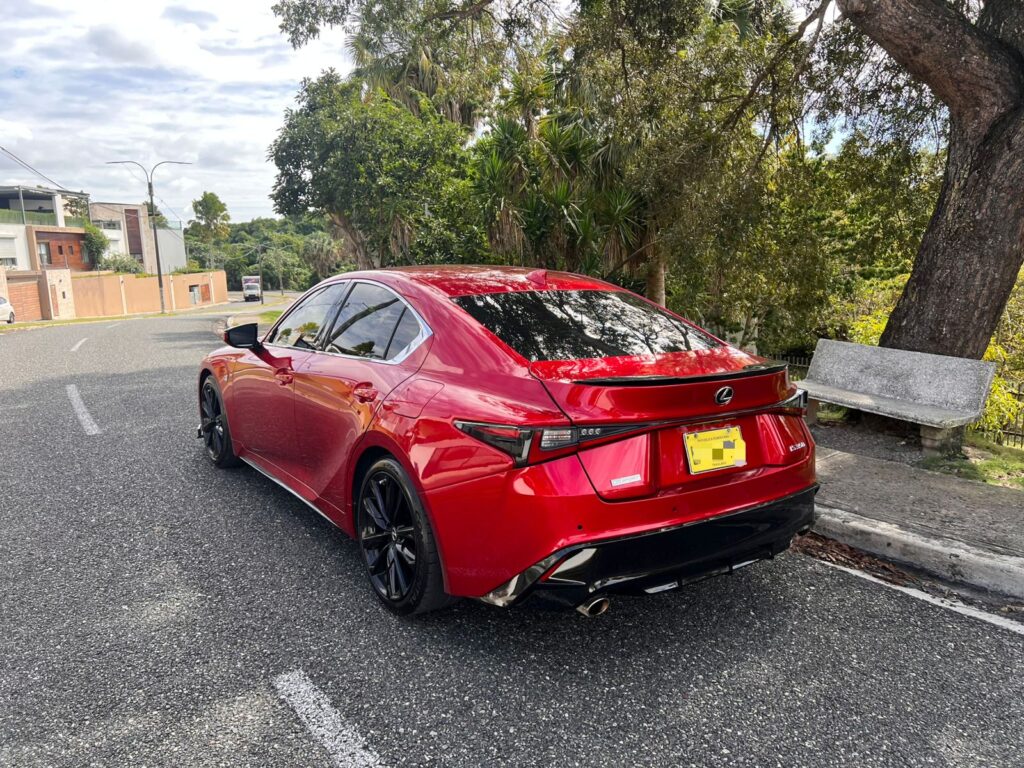 Lexus IS 350 F-Sport 2021