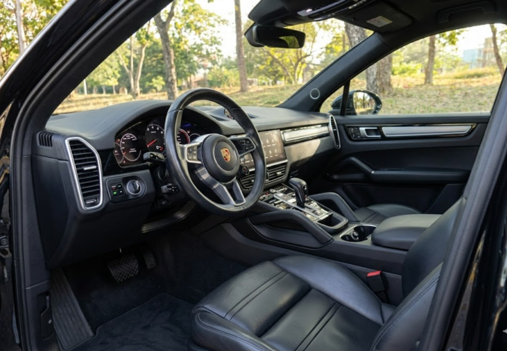 Porsche Cayenne 2022