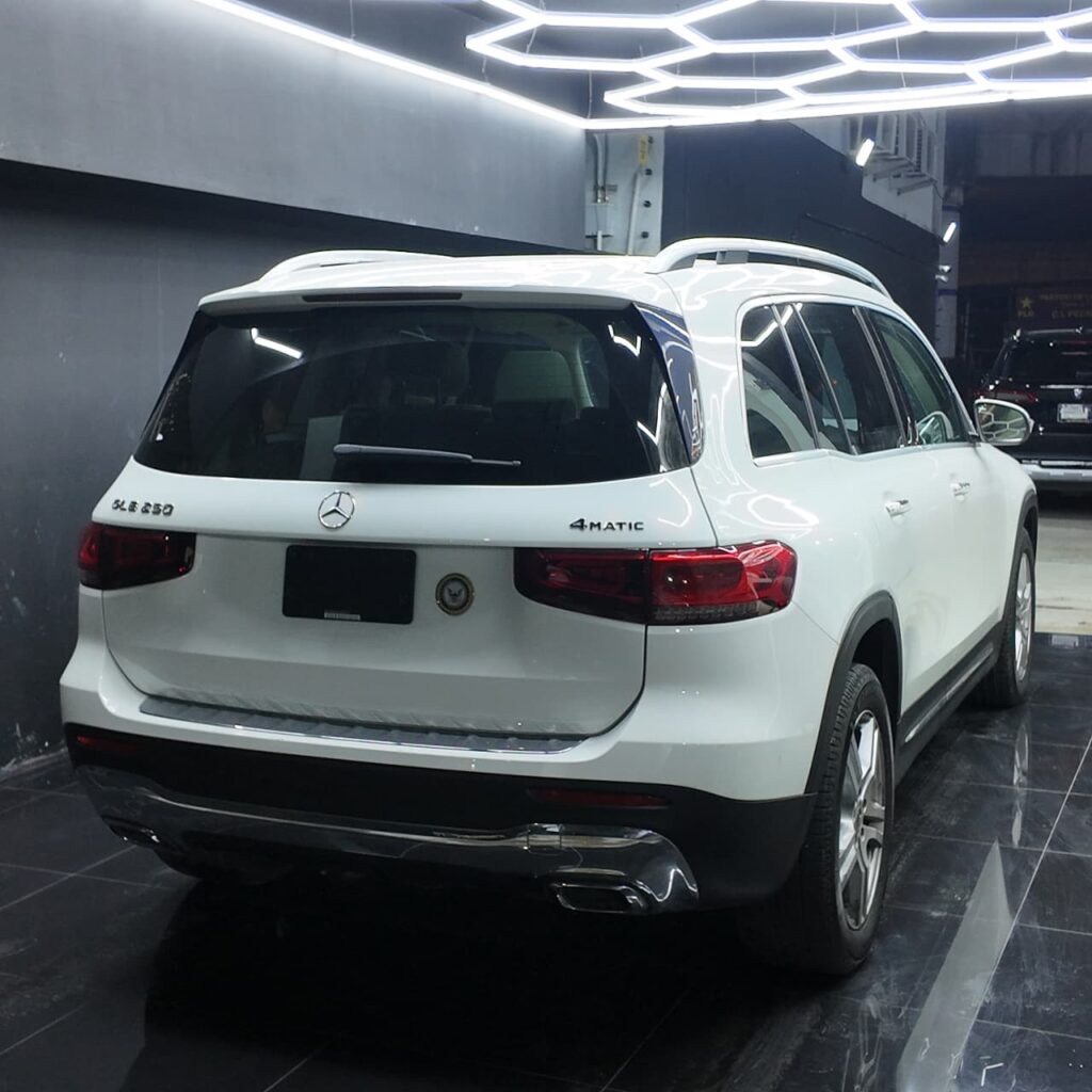 Mercedes-Benz GLB 200 2020