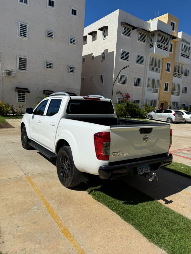 Nissan Frontier NP300 2019