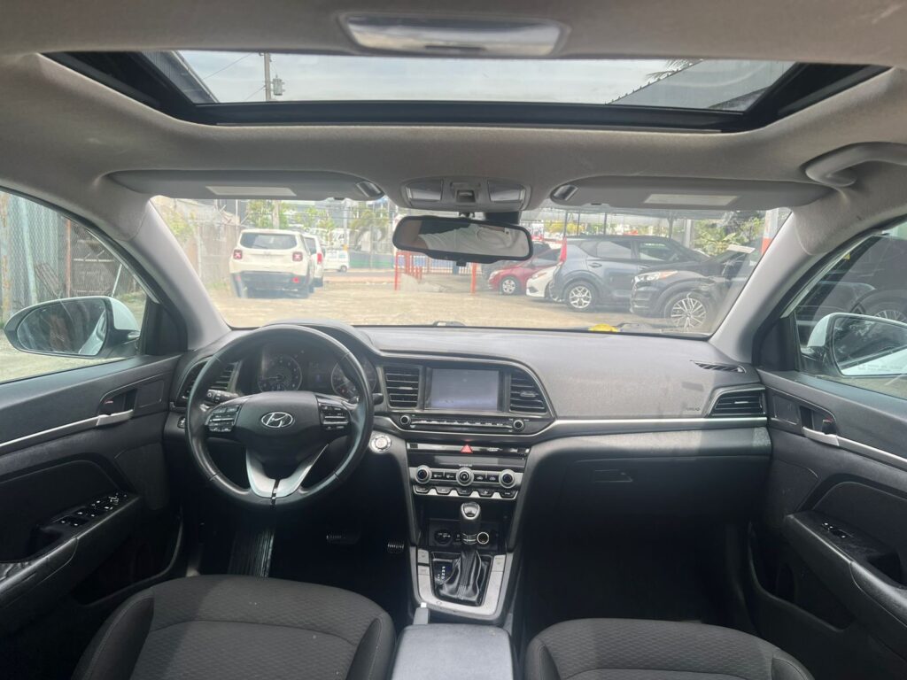 Hyundai Elantra Value edition 2020