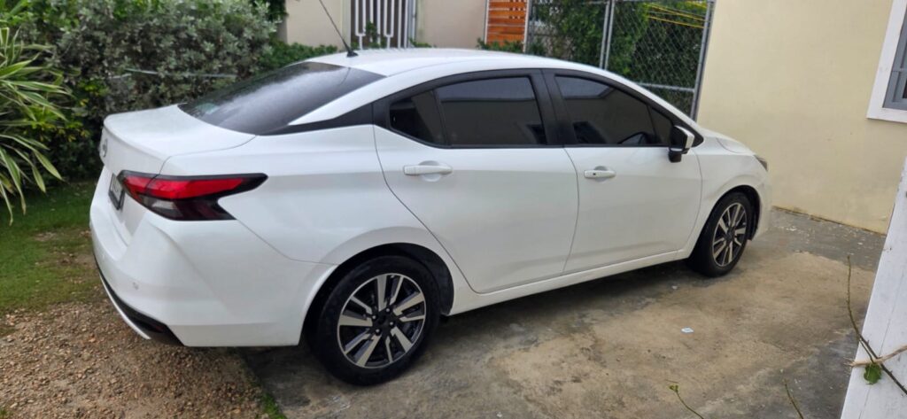 Nissan Versa 2024