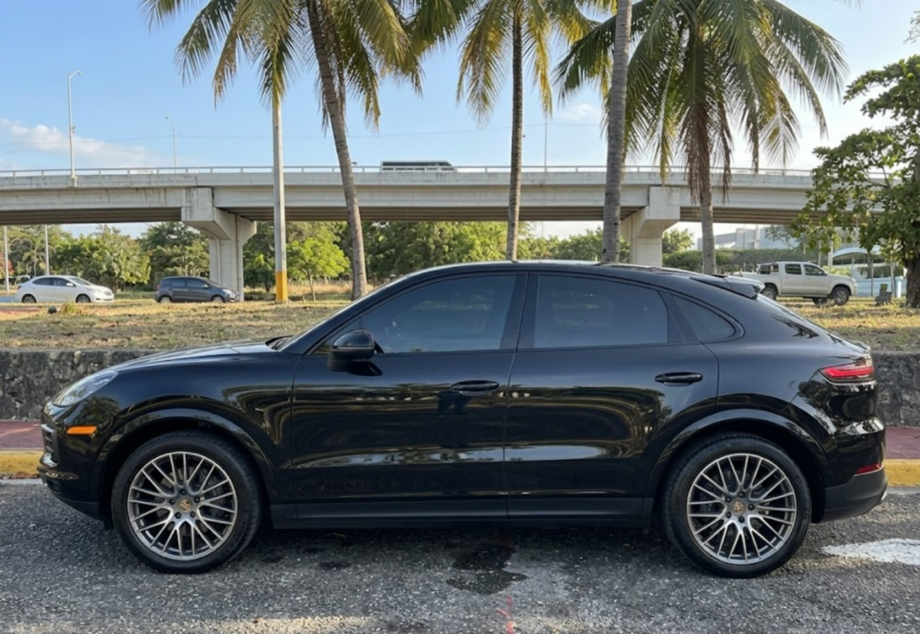 Porsche Cayenne 2022