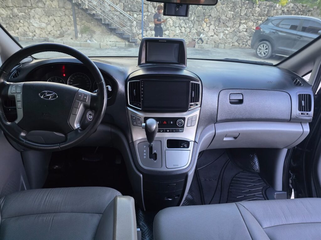 Hyundai Grand Starex 2020