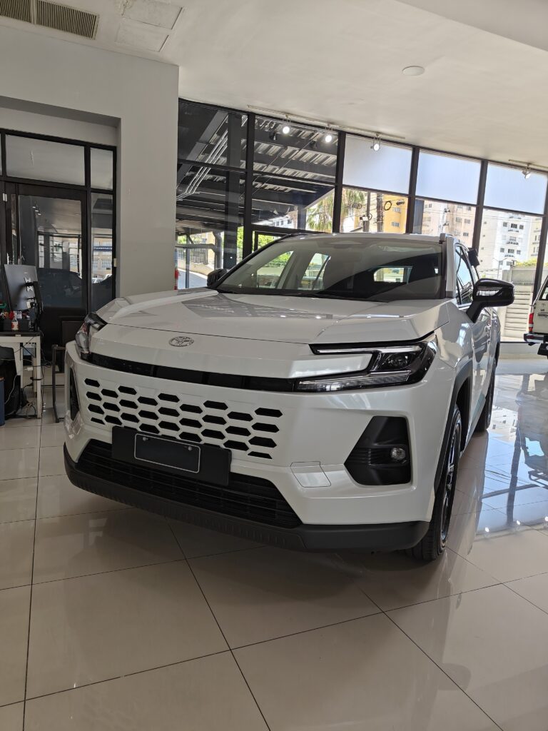 Toyota RAV4 LE 2027