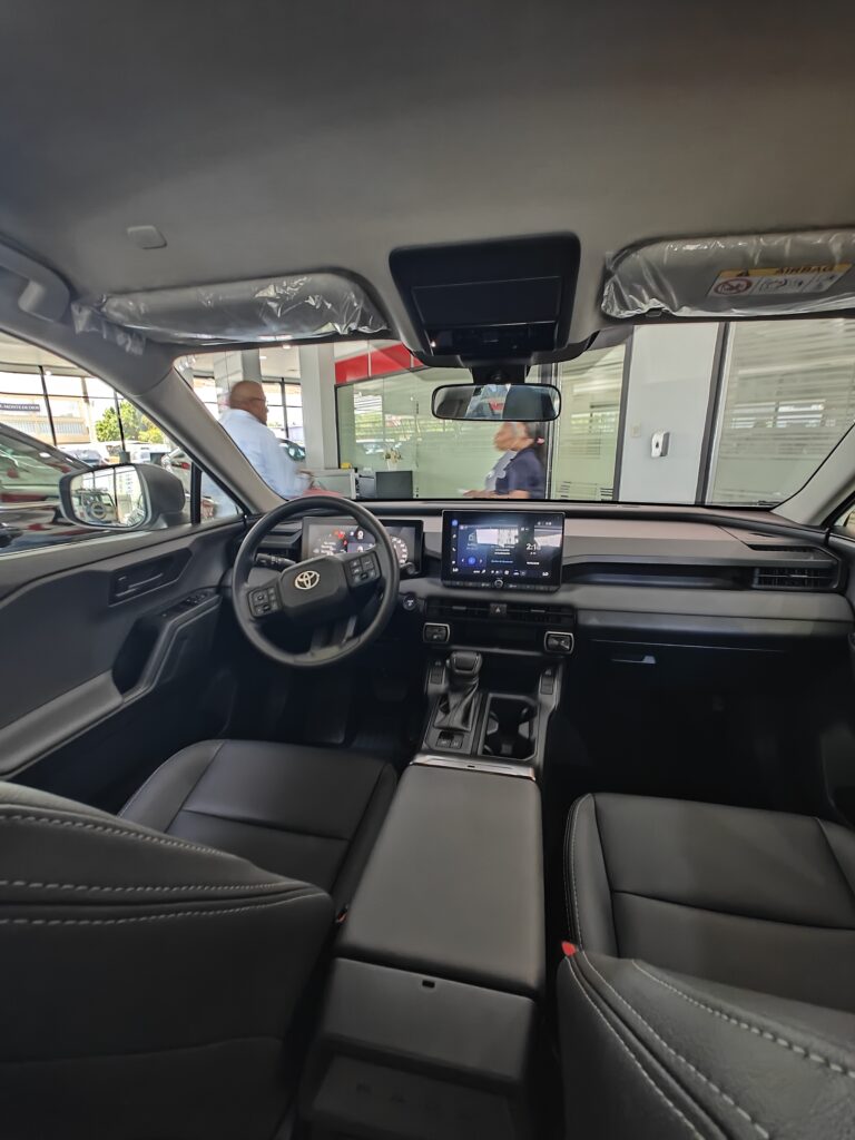 Toyota RAV4 LE 2027