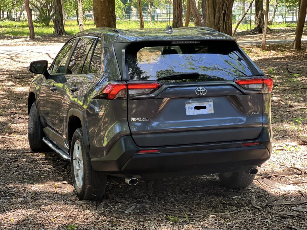 Toyota RAV4 XLE 2022