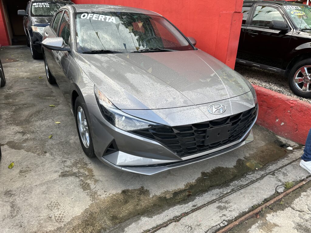 Hyundai Elantra Value edition 2021