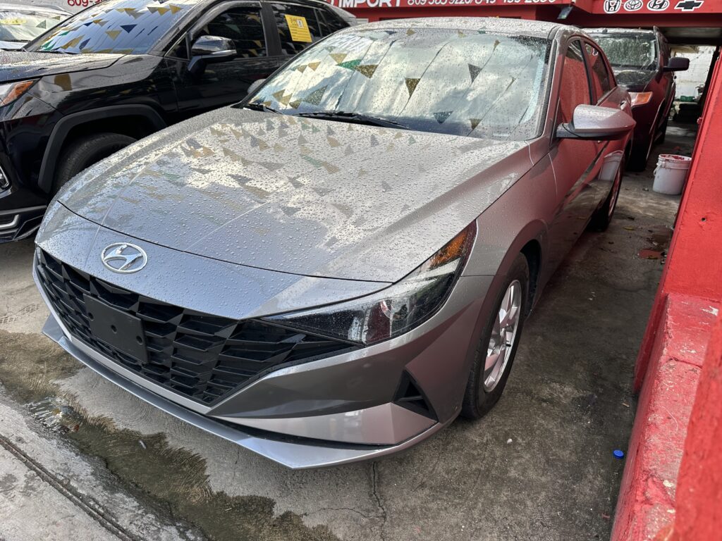 Hyundai Elantra Value edition 2021