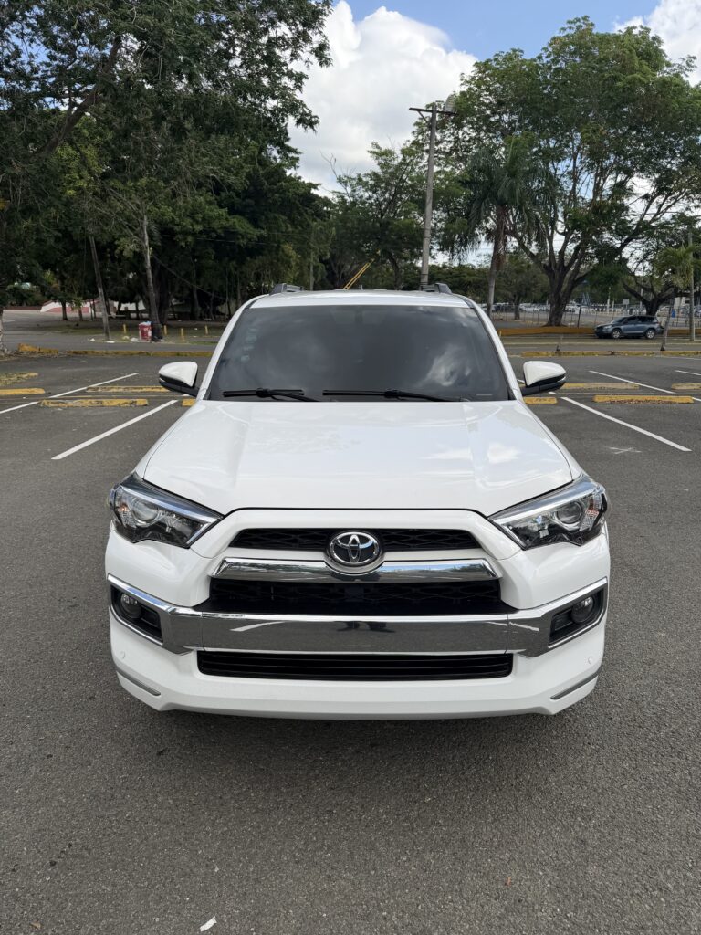Toyota 4Runner Limited 2019
