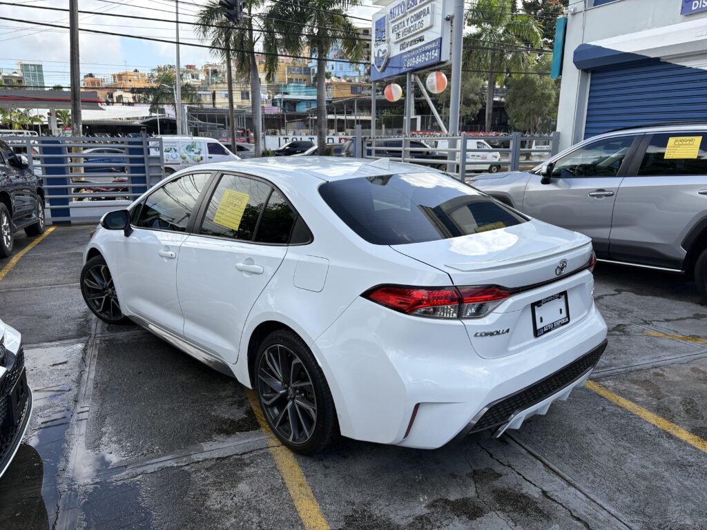 Toyota Corolla SE 2020