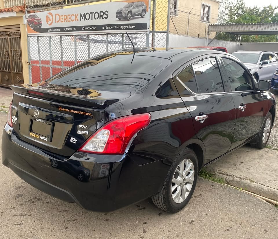 Nissan Versa 2017
