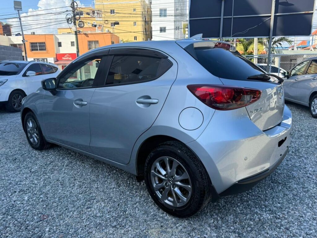 Mazda 2 2020