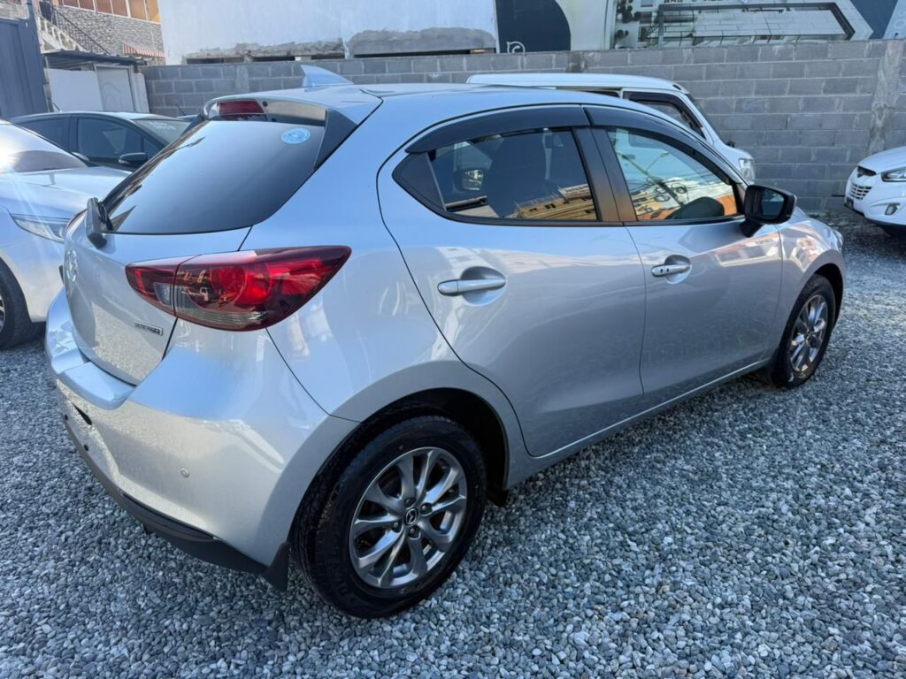 Mazda 2 2020