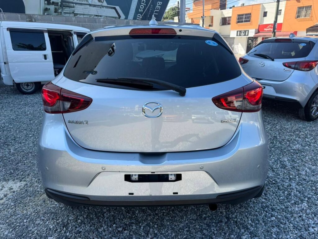 Mazda 2 2020