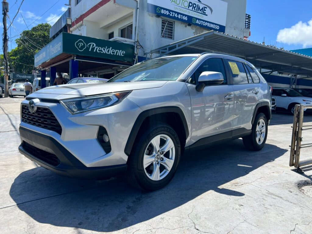 Toyota RAV4 XLE 2020