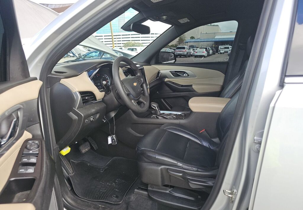 Chevrolet Traverse LS 2022