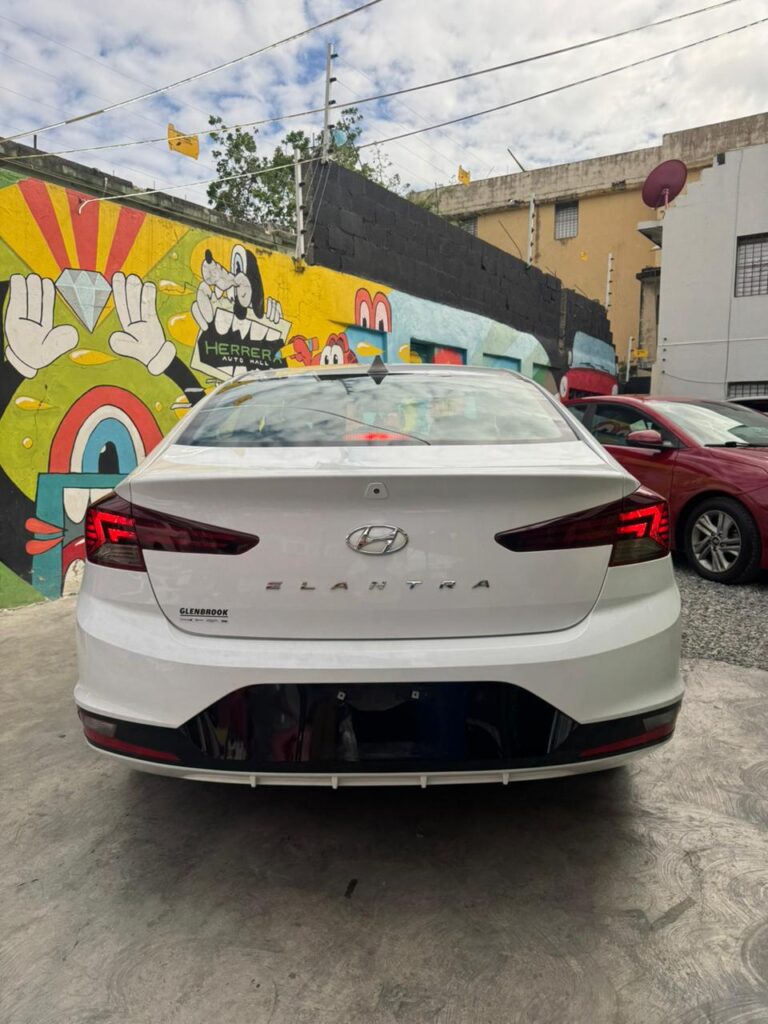 Hyundai Elantra Limited 2020