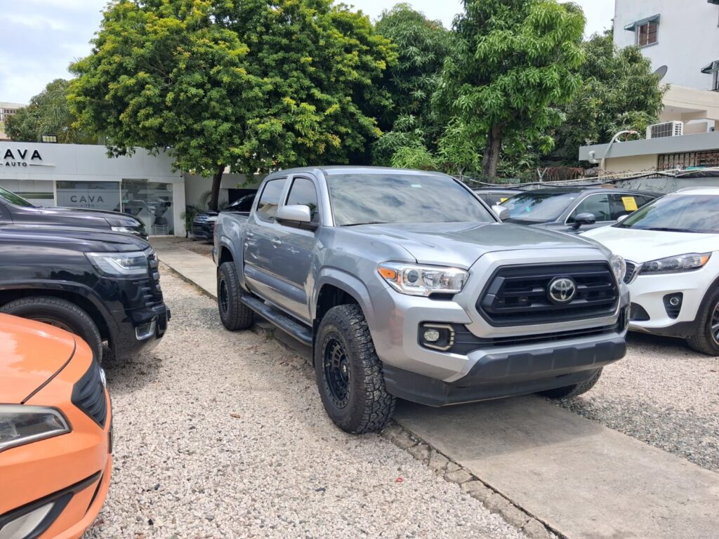 Toyota Tacoma SR 2020
