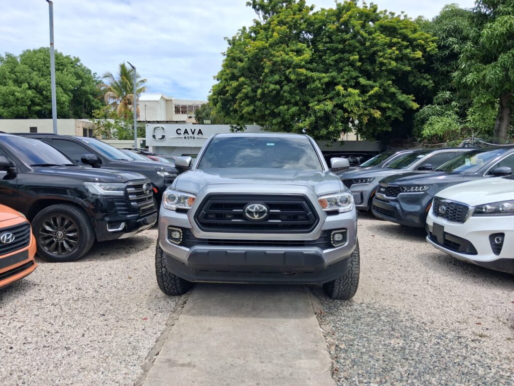 Toyota Tacoma SR 2020