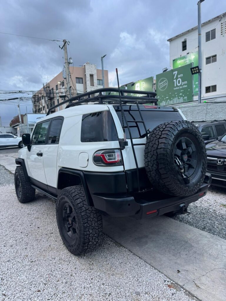 Toyota FJ Cruiser Trail Team 2020