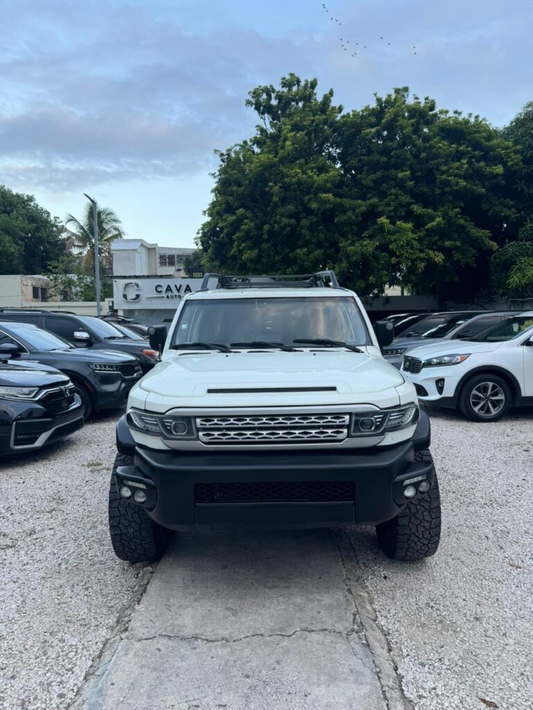 Toyota FJ Cruiser Trail Team 2020