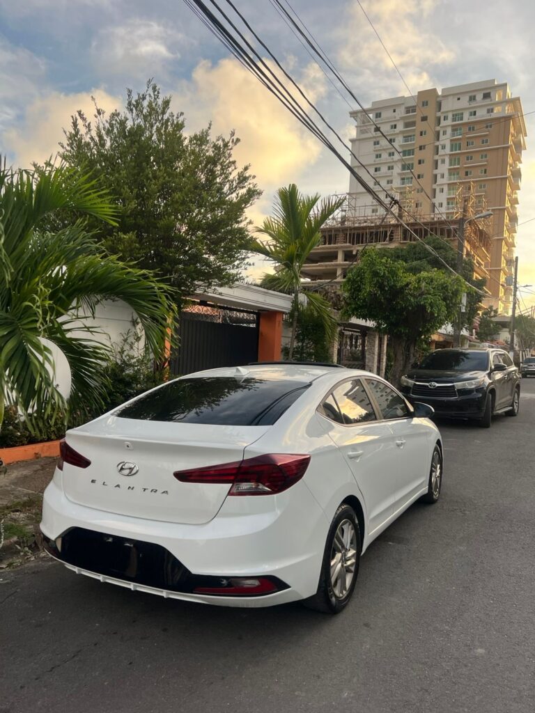 Hyundai Elantra Value edition 2020