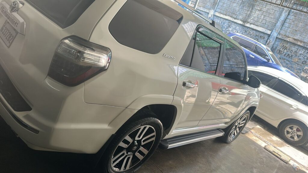 Toyota 4Runner Limited 2010
