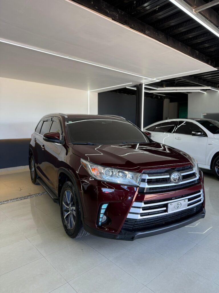 Toyota Highlander XLE 2019