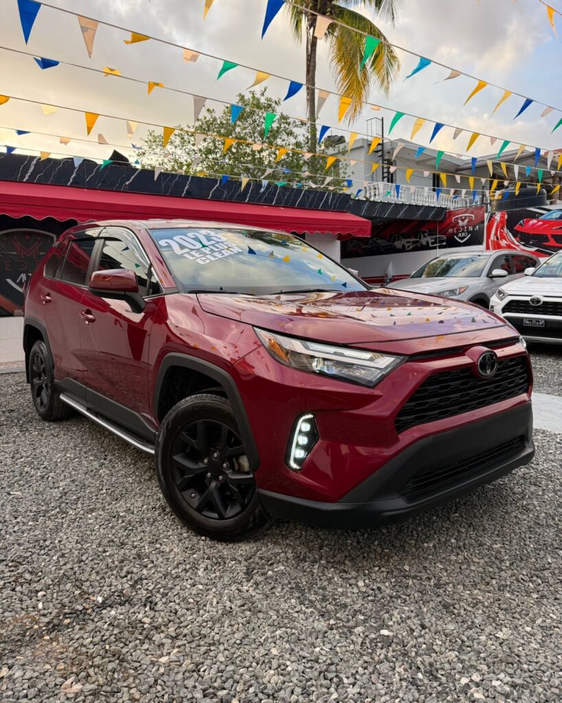 Toyota RAV4 LE Plus 2023