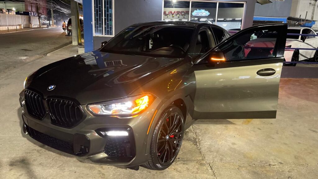 BMW X6 2021