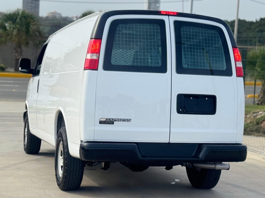 Chevrolet Express 1500 2020