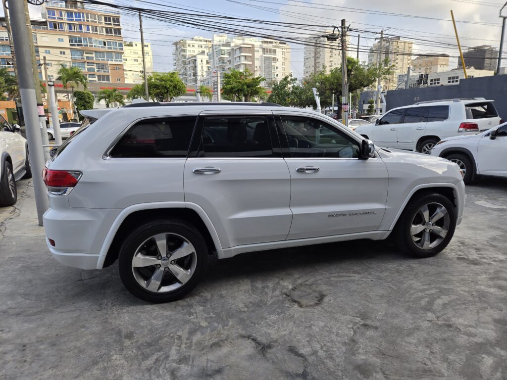 Jeep Grand Cherokee Overland 2014