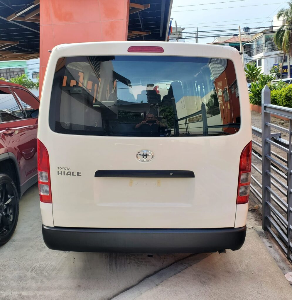 Toyota Hiace 2026