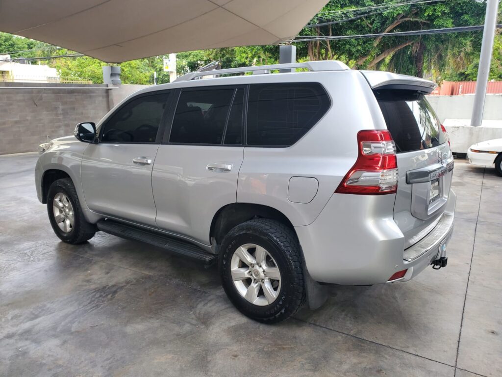 Toyota Land Cruiser Prado TXL 2017
