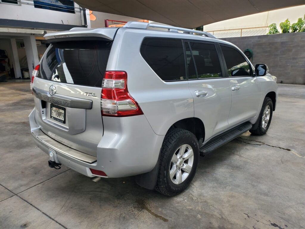 Toyota Land Cruiser Prado TXL 2017