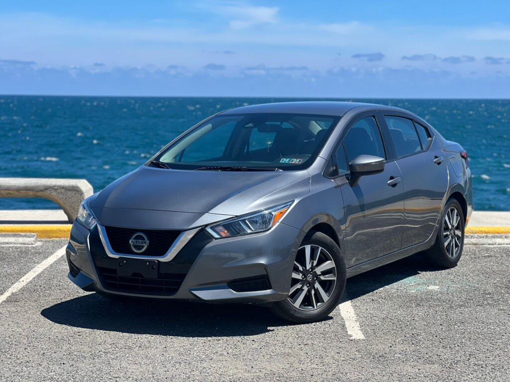 Nissan Versa SV 2021